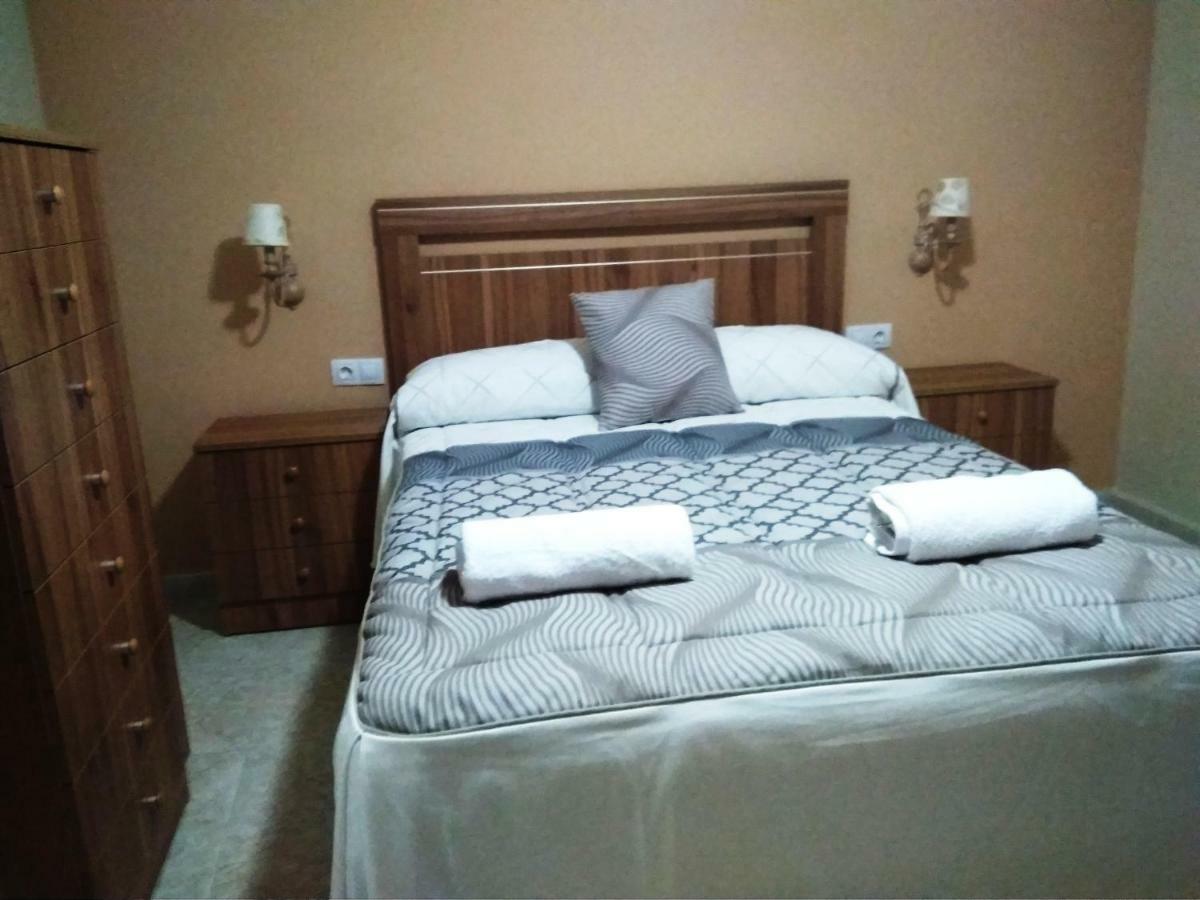 Apartamento Turistico La Victoria Trujillo Exterior foto